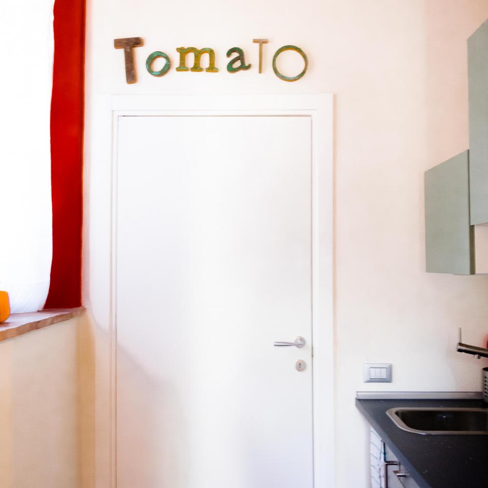 Tomato Room 